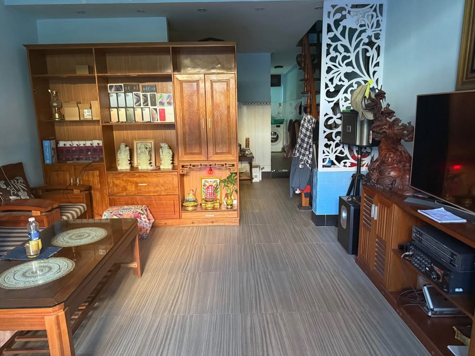 Nhà phố cổ Hội An 55.5m² giá 6.5 tỷ - Siêu phẩm hiếm có giữa lòng phố cổ!