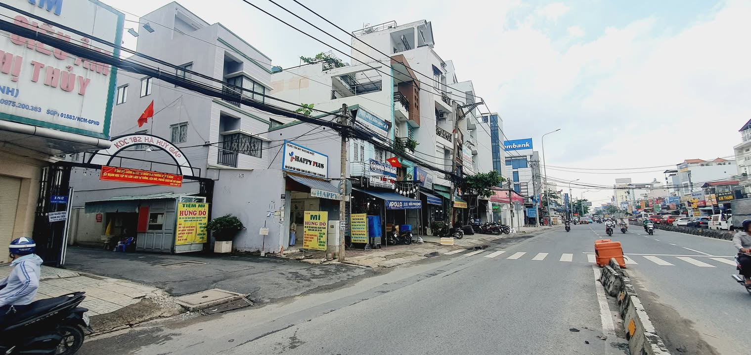 FrontHouse 2 mặt tiền Hà Huy Giáp 106m² giá 12 tỷ - Đầu tư sinh lời ngay!