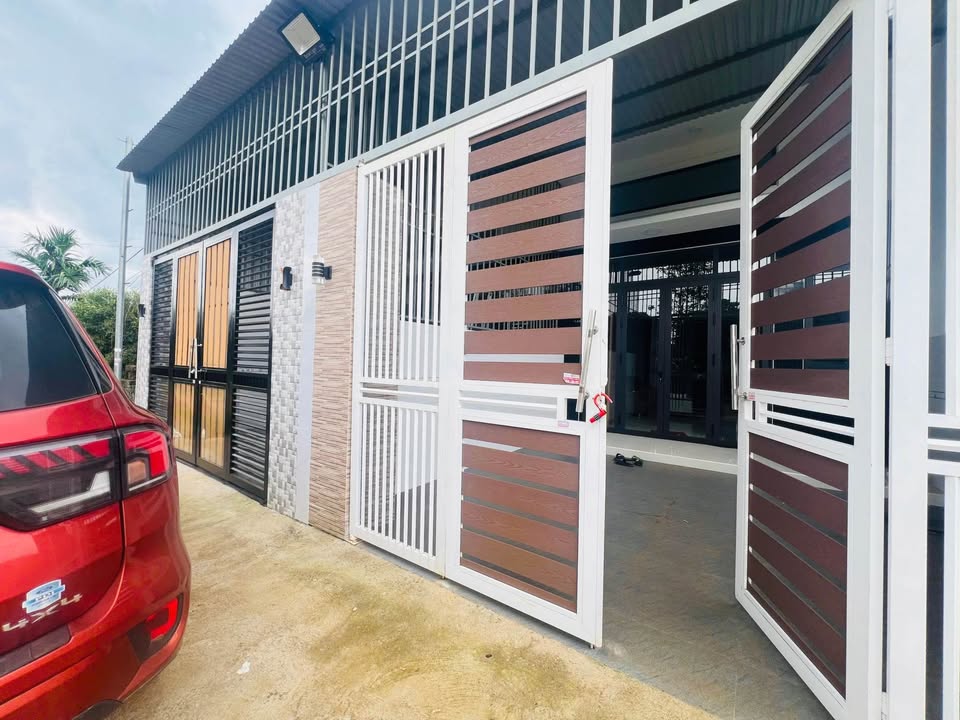 Nhà mặt tiền Tô Hiệu, Pleiku 125m² giá 1.9 tỷ - View đồi thông tuyệt đẹp!