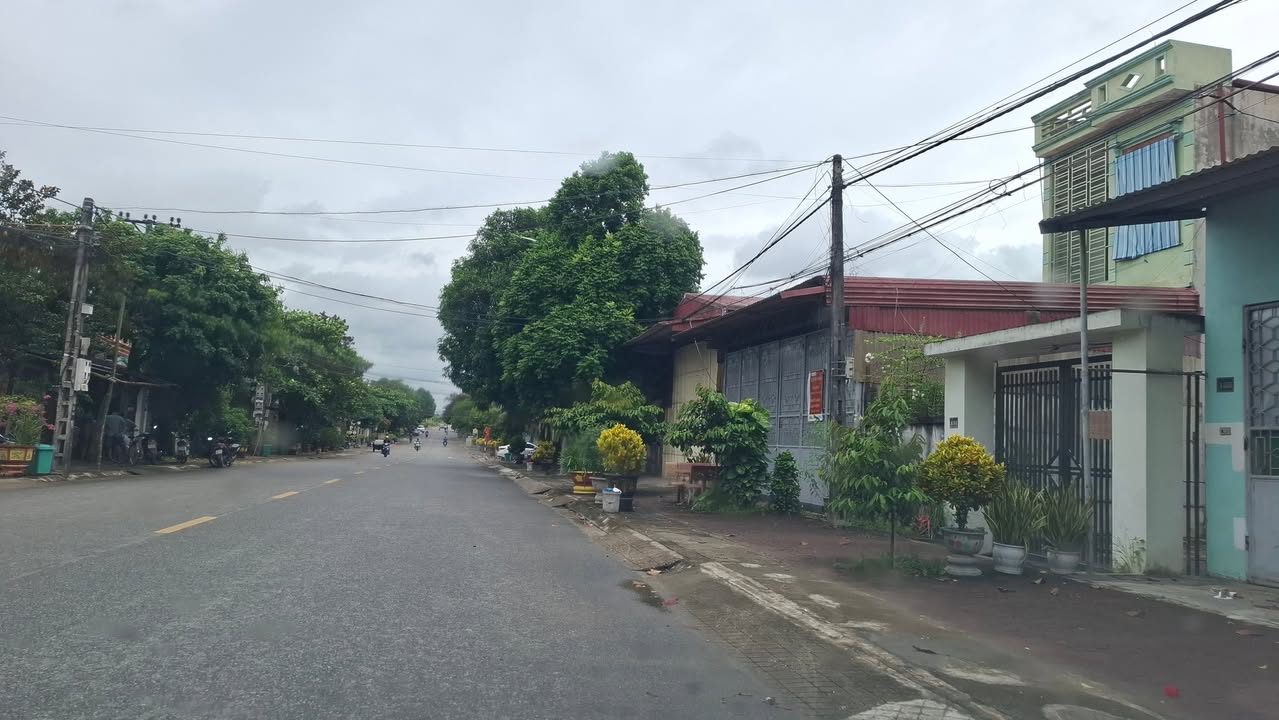 Nhà cấp 4 tại Bỉm Sơn 151.5m² giá 1.75 tỷ - Mặt tiền 6.3m, sổ đỏ sắp có!