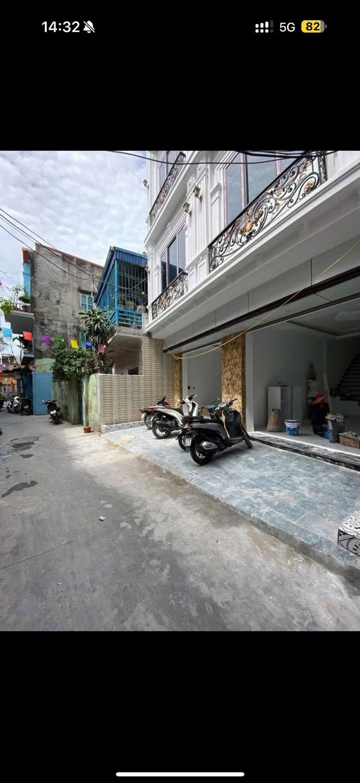 Nhà bán Ngõ 169 Trần Nguyên Hãn Lê Chân 75m² giá 5.9 tỷ - Chính chủ, thiết kế tiện nghi!