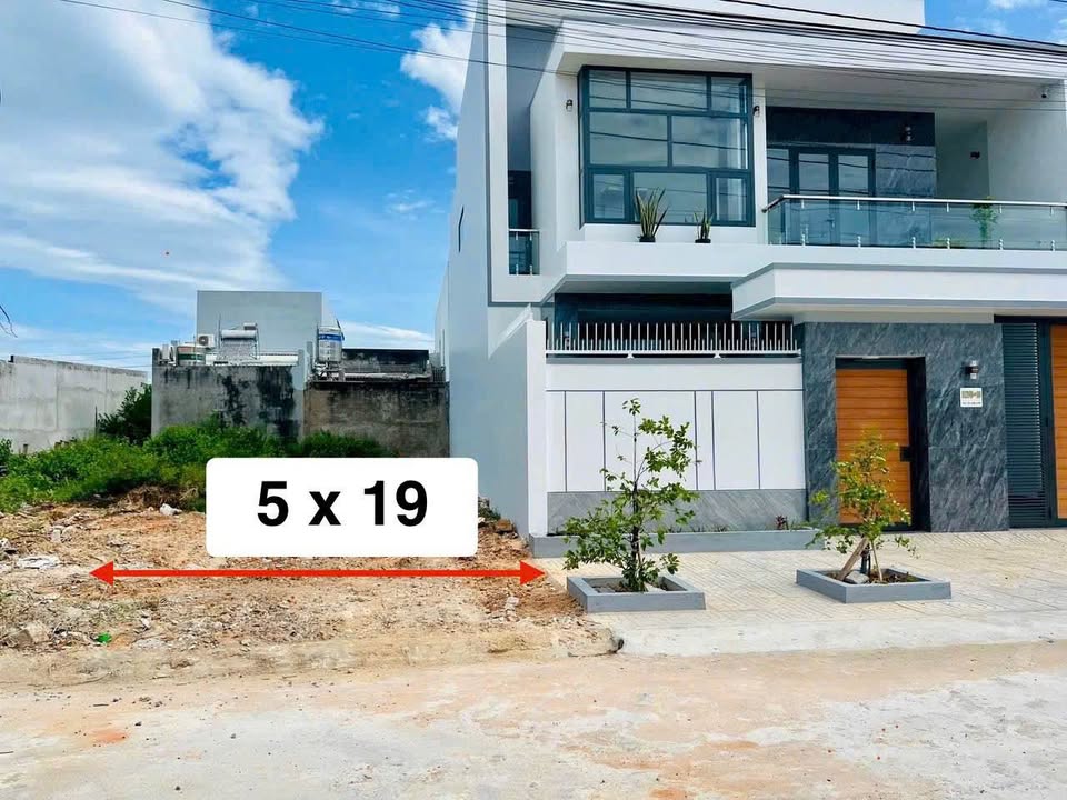 Đất Tái Định Cư Hàm Liêm 3, Bình Thuận 95m² giá chỉ 1.29 tỷ - Đầu tư sinh lời ngay!