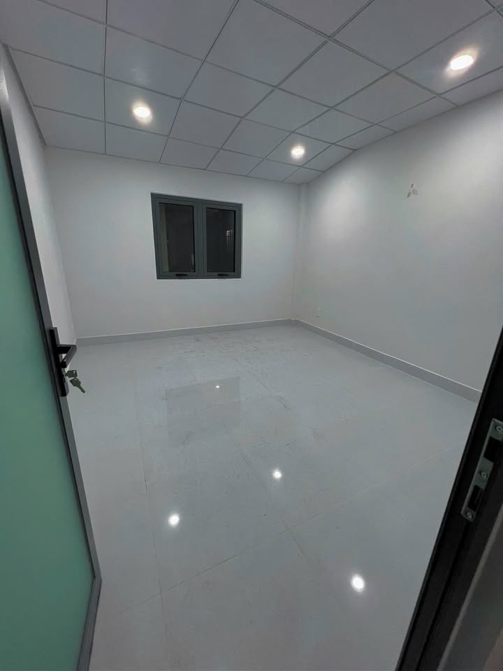 Phòng cho thuê tại quận Tân Bình 16m² giá 4 triệu - Tiện nghi đầy đủ, giờ giấc tự do!