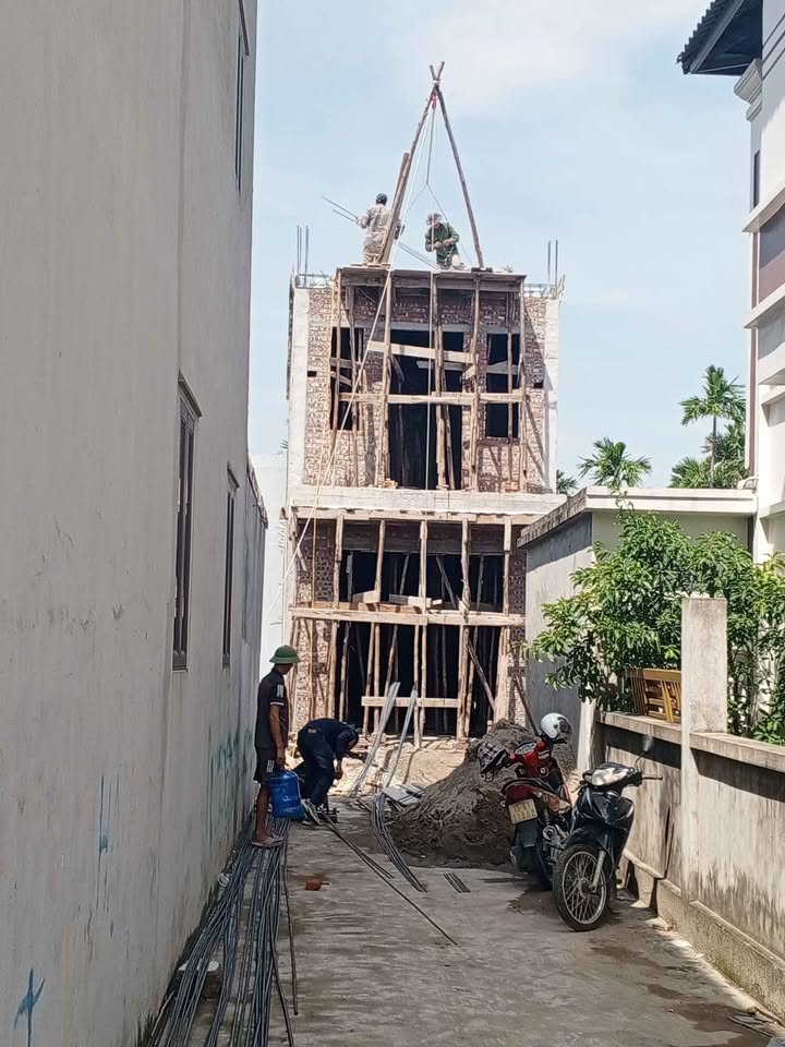 Bán nhà 3 tầng Đào Yêu, An Dương 50m² giá 2 tỷ - Ô tô vào tận nơi!