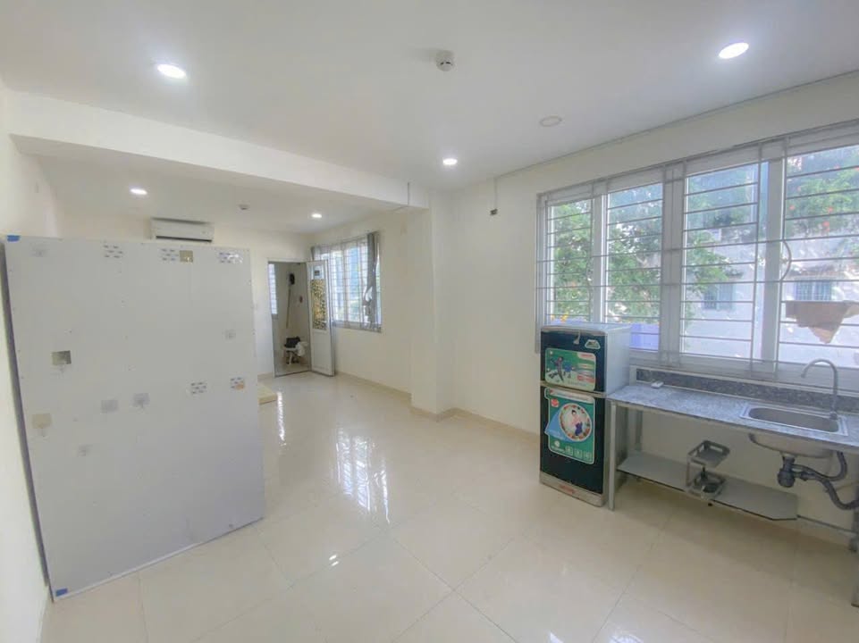 Căn hộ cho thuê tại Tân Bình 35m² giá 5 triệu - Phòng rộng rãi, thoáng mát!