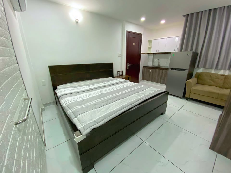 Căn hộ cho thuê đường Nguyễn Văn Đậu, Phú Nhuận, 5 triệu - Full nội thất, tiện ích đầy đủ!