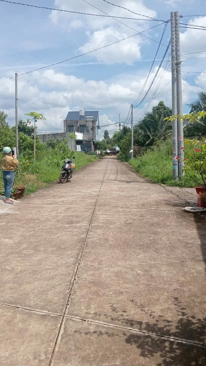 Đất nền Hưng Thịnh Trảng Bom 122.4m² giá 800 triệu - Lô góc 2 mặt tiền, sổ đỏ chính chủ!