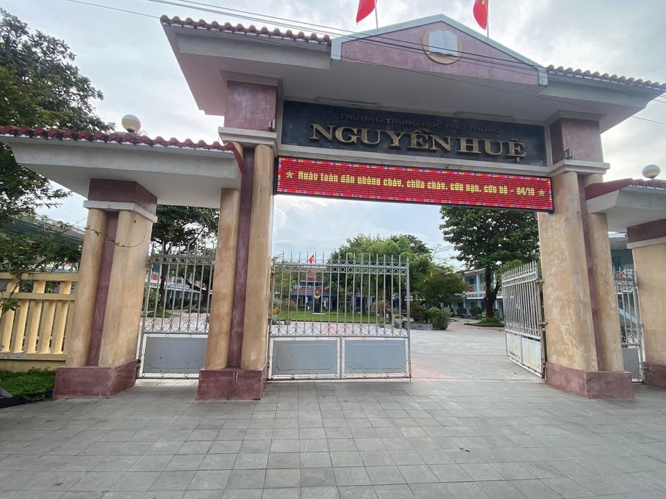 Nhà 2 mặt tiền Đinh Tiên Hoàng, TP Huế 135m² giá 17.5 tỷ - Cơ hội đầu tư hiếm có!