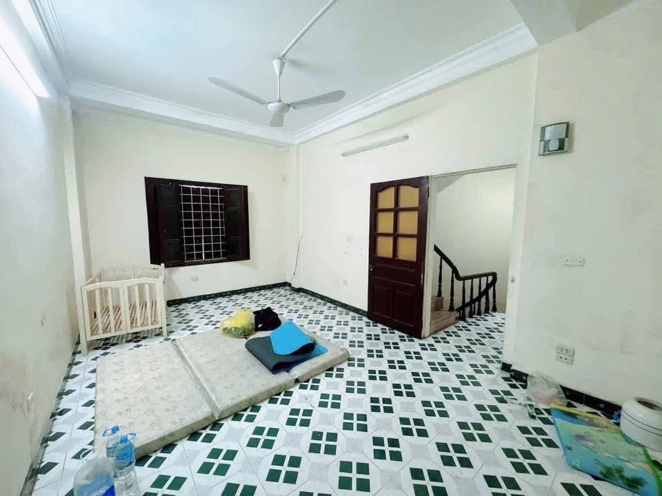 Nhà 4 tầng Đống Đa 26m² giá 6.95 tỷ - Thiết kế hợp lý, thoáng đãng!