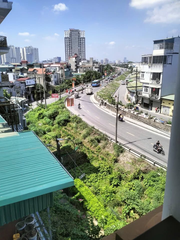 Nhà mặt phố Nguyễn Khoái, quận Hai Bà Trưng 70m² giá 21 tỷ - Kinh doanh sầm uất!