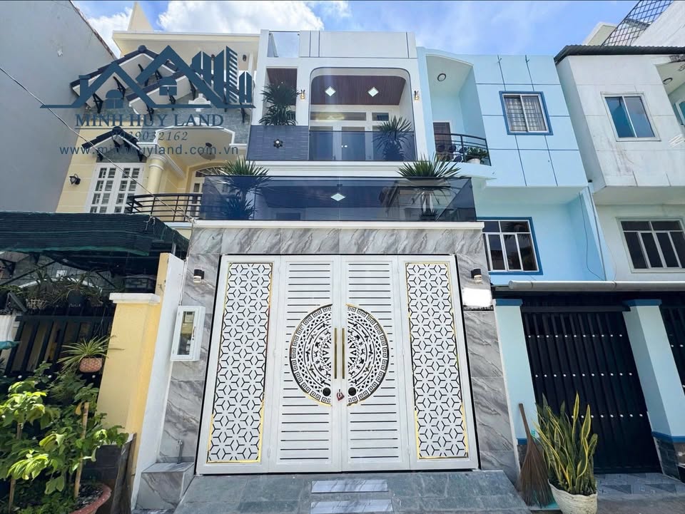 Nhà 2 lầu đường Huỳnh Tấn Phát 64m² giá 6.75 tỷ - Căn hiếm khu vực Nhà Bè!
