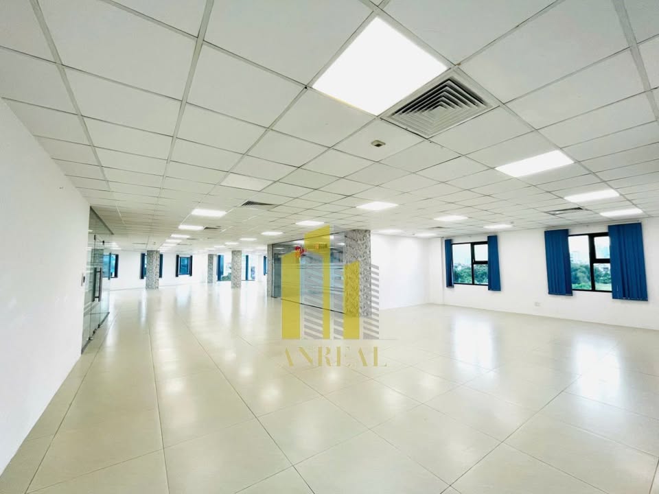 Cho thuê sàn văn phòng 340m² mặt tiền đường Trần Não, Thủ Đức - Vị trí đắc địa cho doanh nghiệp!