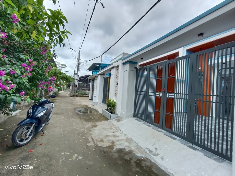 Nhà cấp 4 chính chủ tại phường Trung An, TP Mỹ Tho 90m² giá 1.3 tỷ - Sổ đỏ đầy đủ!