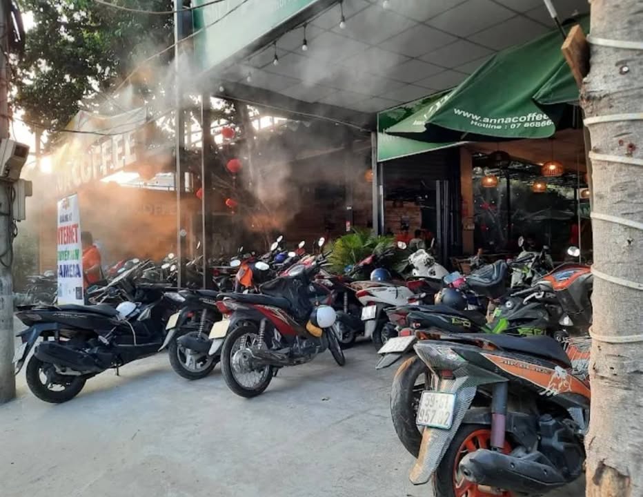 Quán cà phê FrontHouse góc 2 mặt tiền đường Tân Chánh Hiệp 25, Quận 12 - Giá 12.5 tỷ, sổ hồng riêng!