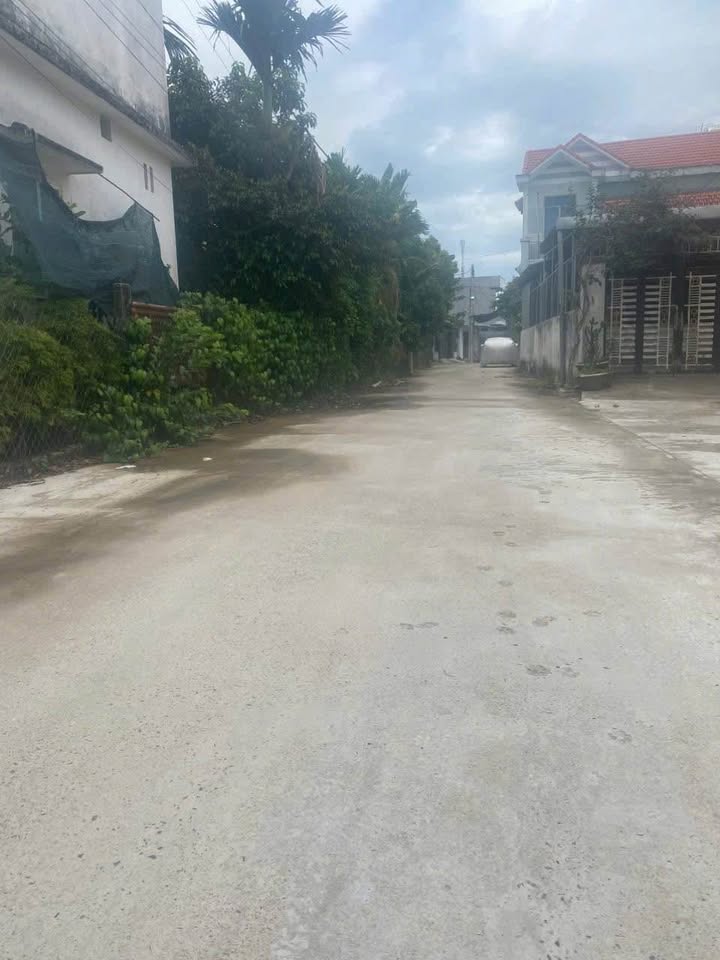 Đất nền Hòa Xuân, Cẩm Lệ 215m² giá 2.25 tỷ - Phong thủy tốt, đường rộng!