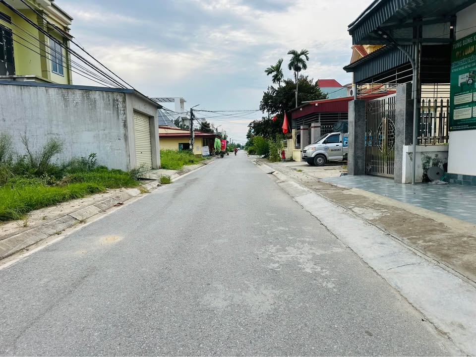 Đất nền Đại Trà, Kiến Thụy 211m² giá 5 tỷ - Đầu tư sinh lời ngay!