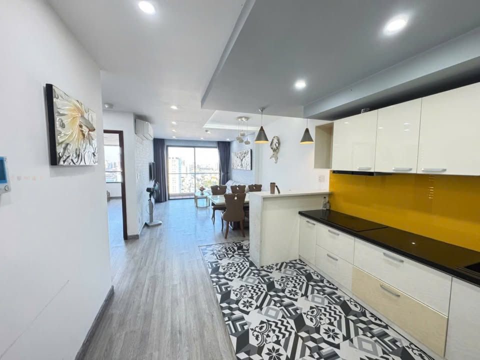 Căn hộ The Gold View Quận 4 100m² giá thỏa thuận - Nội thất đầy đủ, tiện ích vượt trội!