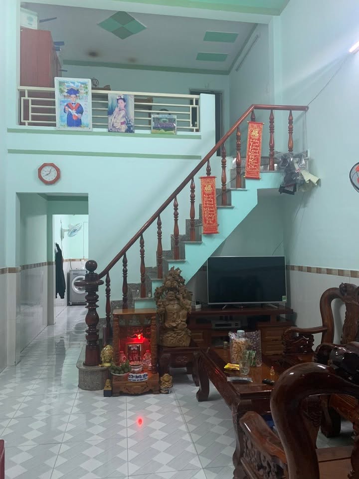 Nhà gác lửng 60m² tại Thái Hòa, Tân Uyên chỉ 1.2 tỷ - Cơ hội sở hữu nhà chính chủ!