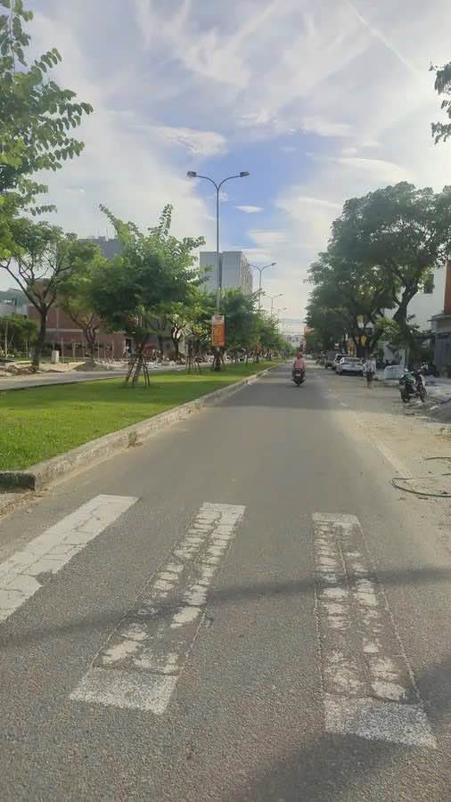 Lô góc Trần Thánh Tông, Sơn Trà 164m² giá 16.4 tỷ - Vị trí vàng gần biển!