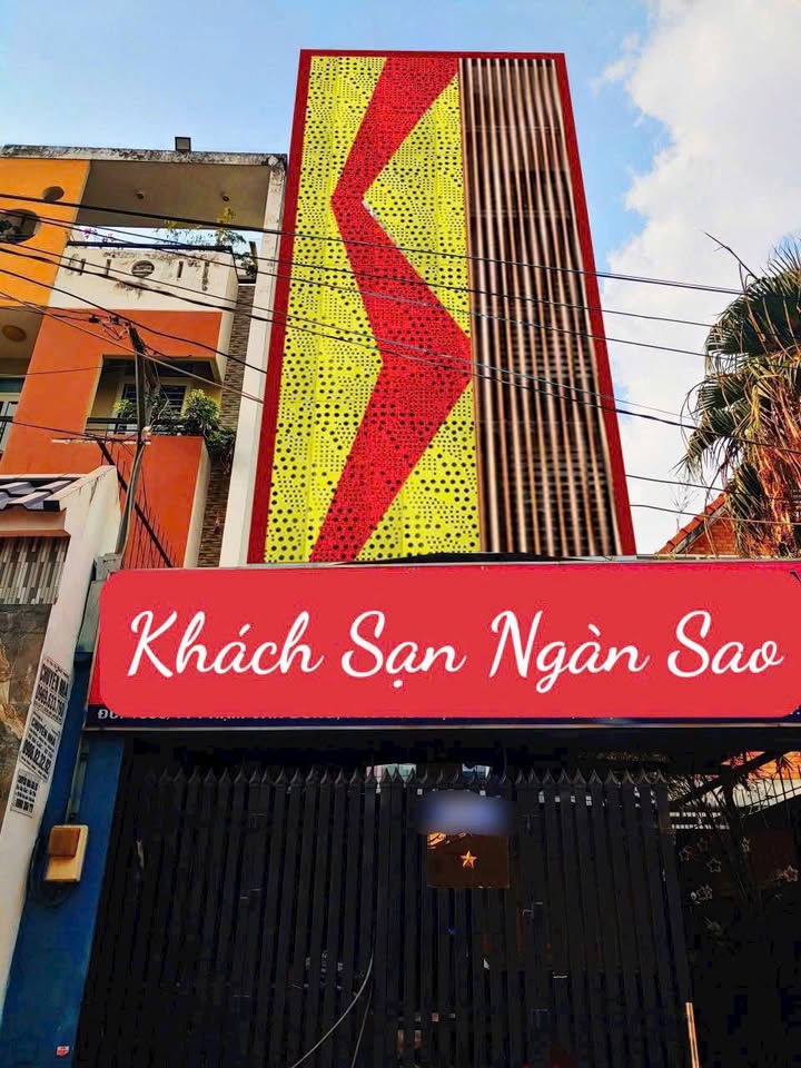 Khách sạn 162m² Phạm Văn Đồng, Thủ Đức - Doanh thu 60-100 triệu/tháng!