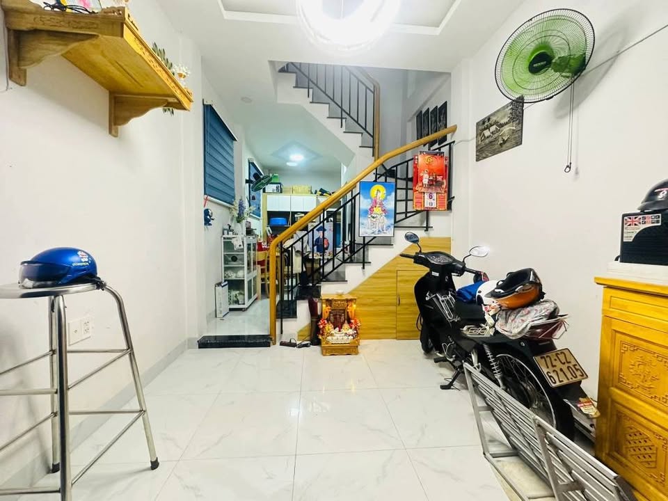 Nhà góc 2 mặt tiền hẻm đa su Nguyễn An Ninh, Vũng Tàu 26m² giá 2.69 tỷ - Thoáng mát, yên tĩnh!