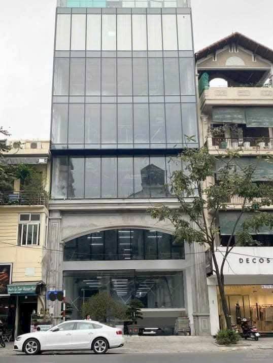 Bán Tòa nhà FrontHouse Mặt phố Quan Hoa, Cầu Giấy 143m² - Vị trí đắc địa, thương lượng giá tốt!