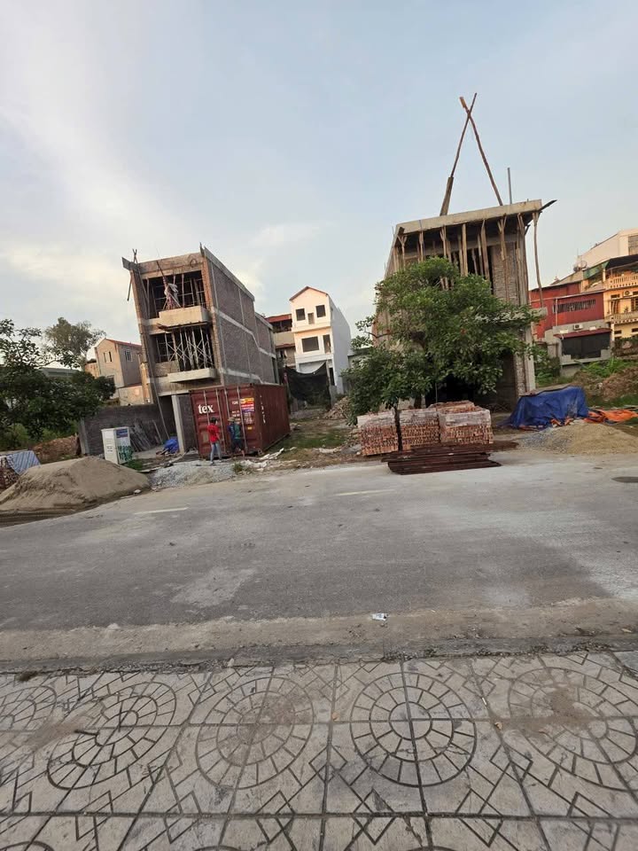 Đất nền khu dân cư Chợ Cây, Đa Mai, 100m² giá 3 tỷ - Tiềm năng tăng giá lớn!