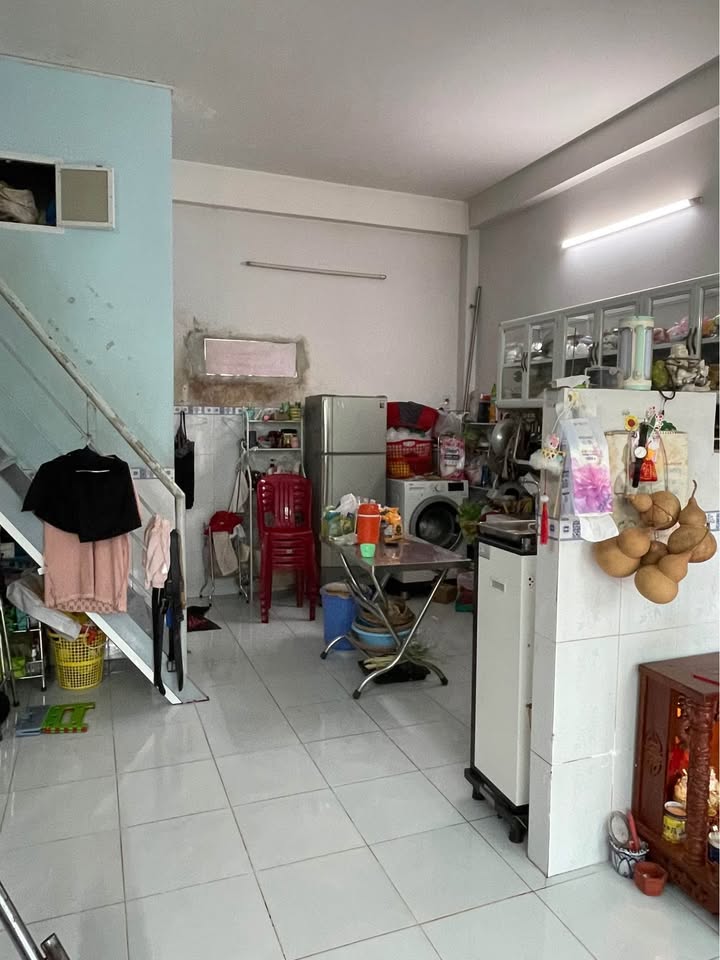 Nhà 1 trệt 1 lầu Tường Vy, phường Mỹ Hoà 42.5m² giá 1.3 tỷ - Ô tô nhỏ vào tận nhà!