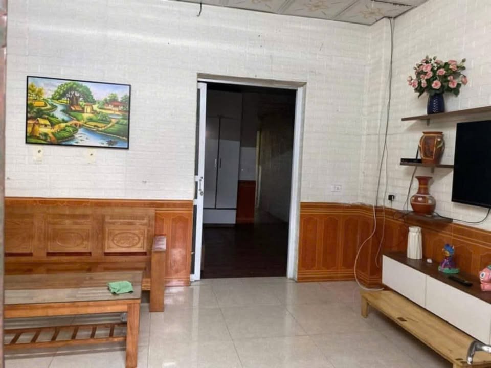 Cho thuê nhà cấp 4 Vĩnh Yên 2PN giá 3 triệu - Đầy đủ nội thất, sẵn vào ở!