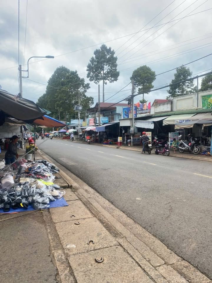 Nhà bán trung tâm Phường Xuân Lập, Long Khánh 62m² giá 1.2 tỷ - Vị trí đắc địa thuận tiện kinh doanh!