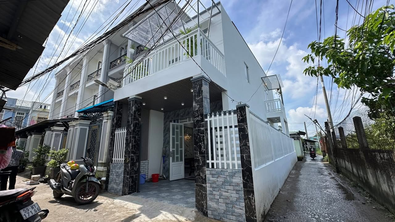 Nhà riêng Tân Kim, Cần Giuộc 85m² giá 2.5 tỷ - Sổ đỏ chính chủ!