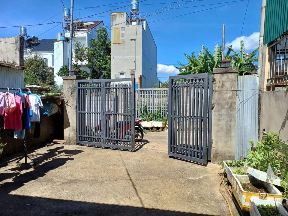 Nhà hẻm Bùi Thị Xuân, Bảo Lộc 168m² giá 1.8 tỷ - Đầu tư sinh lời ngay!