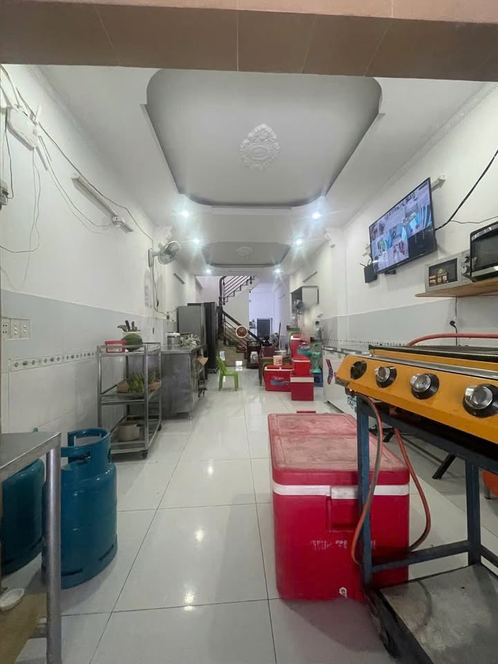 Nhà cho thuê mặt tiền đường số, Quận 7 - Diện tích 72m², Giá 18 triệu/tháng