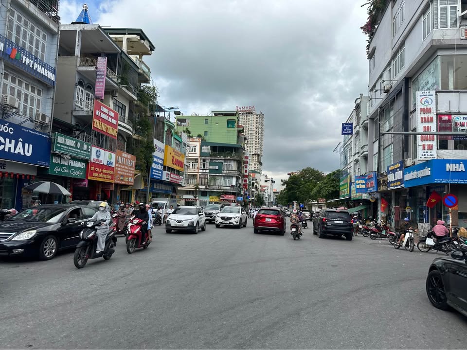 Bán nhà 3,5 tầng đường Trần Hưng Đạo, Hạ Long 47m² - Vị trí kinh doanh đắc địa!