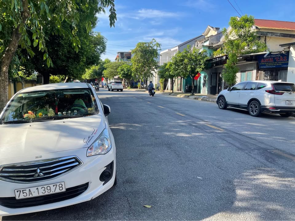 FrontHouse mặt tiền Nguyễn Sinh Cung 104m² giá 8.1 tỷ - Kinh doanh sinh lời ổn định!