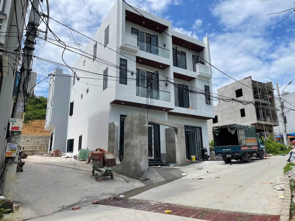 Nhà 3 Tầng Hà Trung 70m² giá chỉ từ 2.8 tỷ - Đường ô tô vào tận nơi!