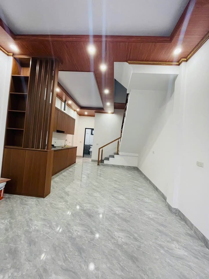 Nhà 2 tầng Đông Vĩnh 53.6m² giá 2.9 tỷ - Chính chủ bán gấp!
