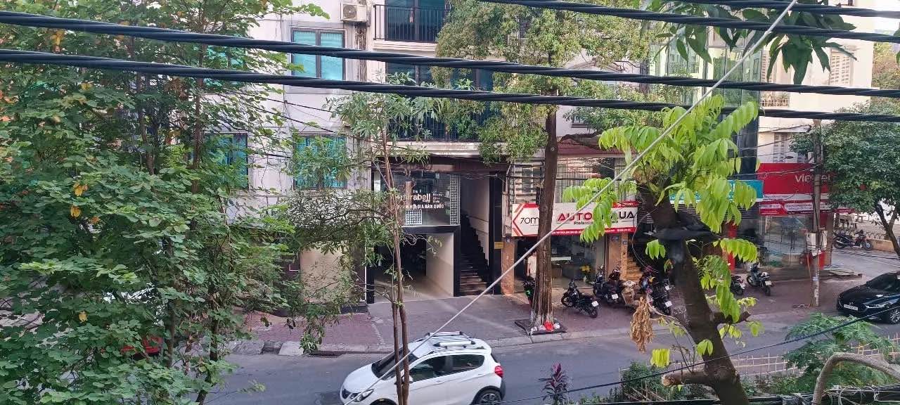 Nhà mặt phố Đặng Thùy Trâm, Cầu Giấy 65m² giá 33.9 tỷ - Đầu tư sinh lời tuyệt vời!