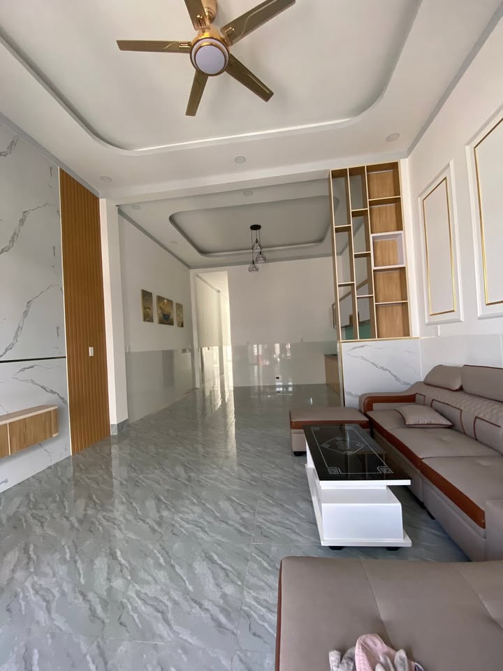 Nhà phố Hố Nai 3, Trảng Bom 115m² giá 2.55 tỷ - Đầy đủ tiện nghi, sẵn sàng vào ở!