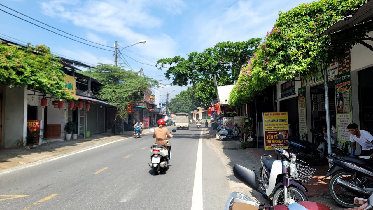 Lô đất mặt đường 261, Đại Từ, Thái Nguyên 180m² - Vị trí đắc địa, giá thương lượng!