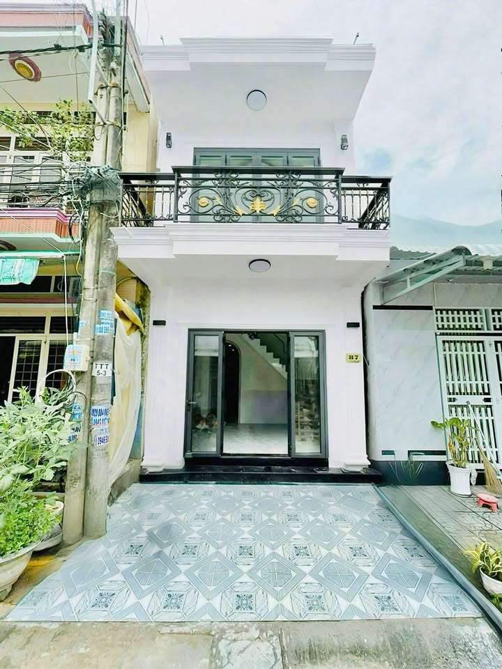 Nhà mặt tiền Lê Thị Hồng Gấm, Rạch Giá, 35.7m² giá 1.65 tỷ - Chính chủ bán gấp!