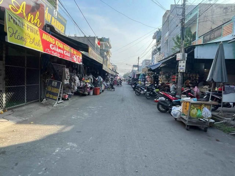 Đất nền đẹp Bến Lức 90m² giá 2.45 tỷ - Cần bán gấp trong 3 ngày!