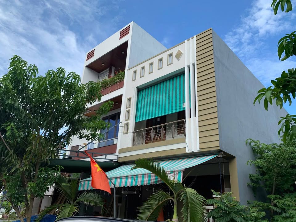 Nhà 2 tầng mặt tiền đường Phan Khôi Hòa Xuân Đà Nẵng 100m² giá 5 tỷ - Sẵn sàng ở ngay!