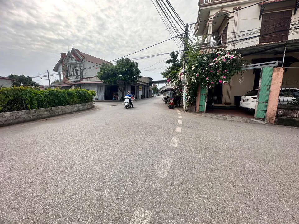 Đất nền kinh doanh tại xã Liên Nghĩa, Hưng Yên 83,2m² giá chỉ 4 tỷ - Cơ hội đầu tư vàng!