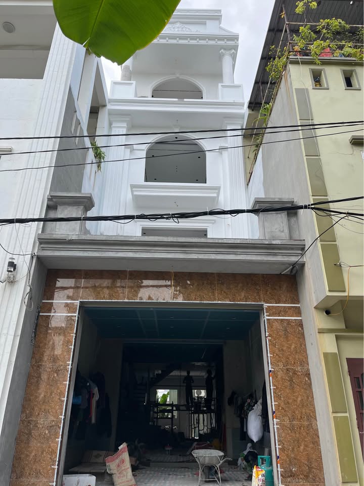 Nhà phố mặt tiền đường Bùi Thị Tự Nhiên, Hải An 80m² giá 6.5 tỷ - Ô tô vào tận nhà!