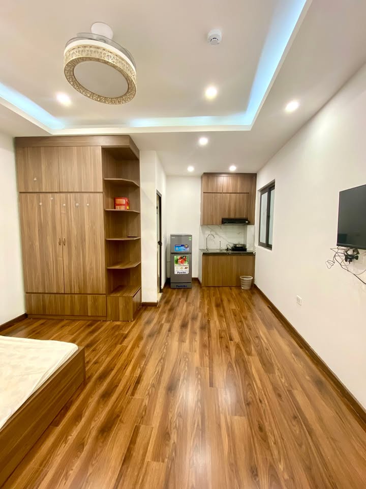 Chung cư mini Trần Thái Tông Cầu Giấy giá 4.8 triệu - Full nội thất, gần đại học!