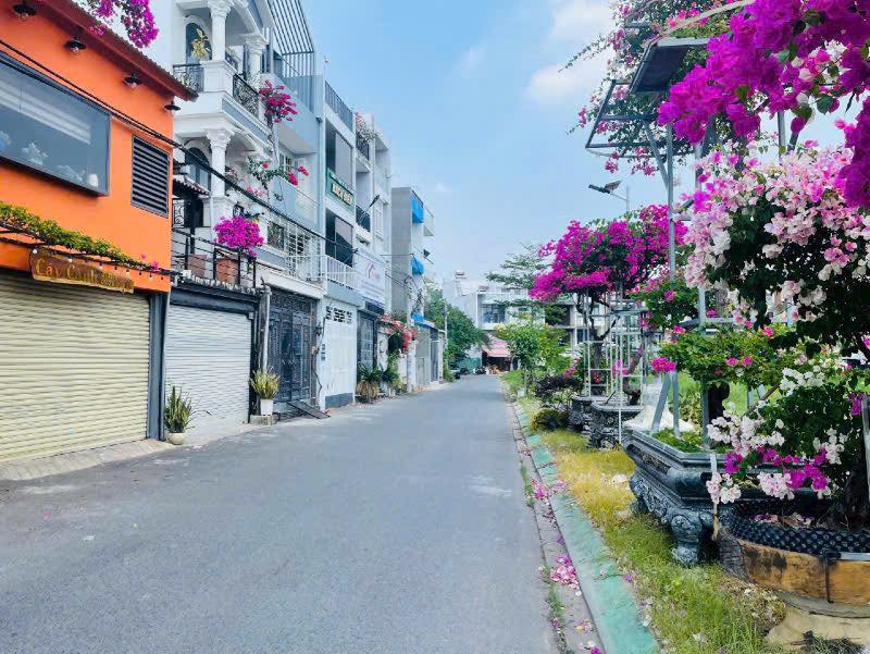 Đất nền đường Liên Phường Quận 9 52m² giá 5 tỷ - Sổ hồng riêng, vị trí đẹp!