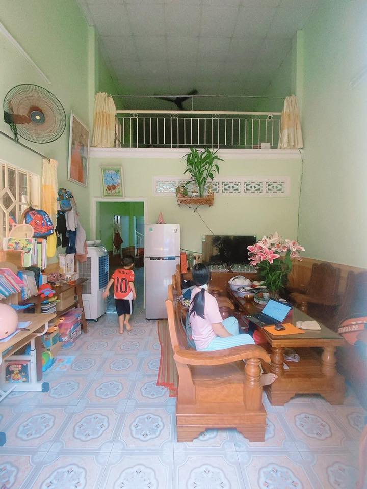 Nhà cấp 4 Dĩ An 62m² giá 2.3 tỷ - Sổ hồng riêng, gần chợ!