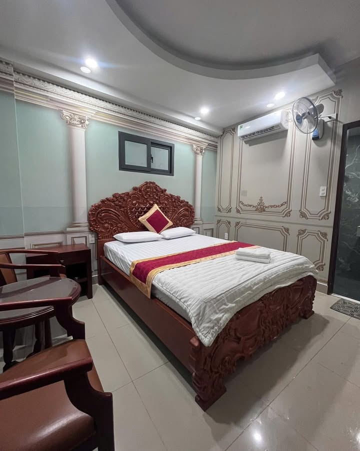 Khách sạn Paradise Sài Gòn - 165/19 Phan Văn Hớn, Quận 12 - Ưu đãi giảm 10% hấp dẫn!