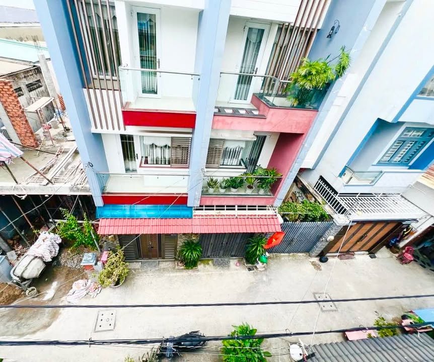 Nhà 3 tầng Lũy Bán Bích, 56m² giá 6.25 tỷ - An ninh, vào ở ngay!